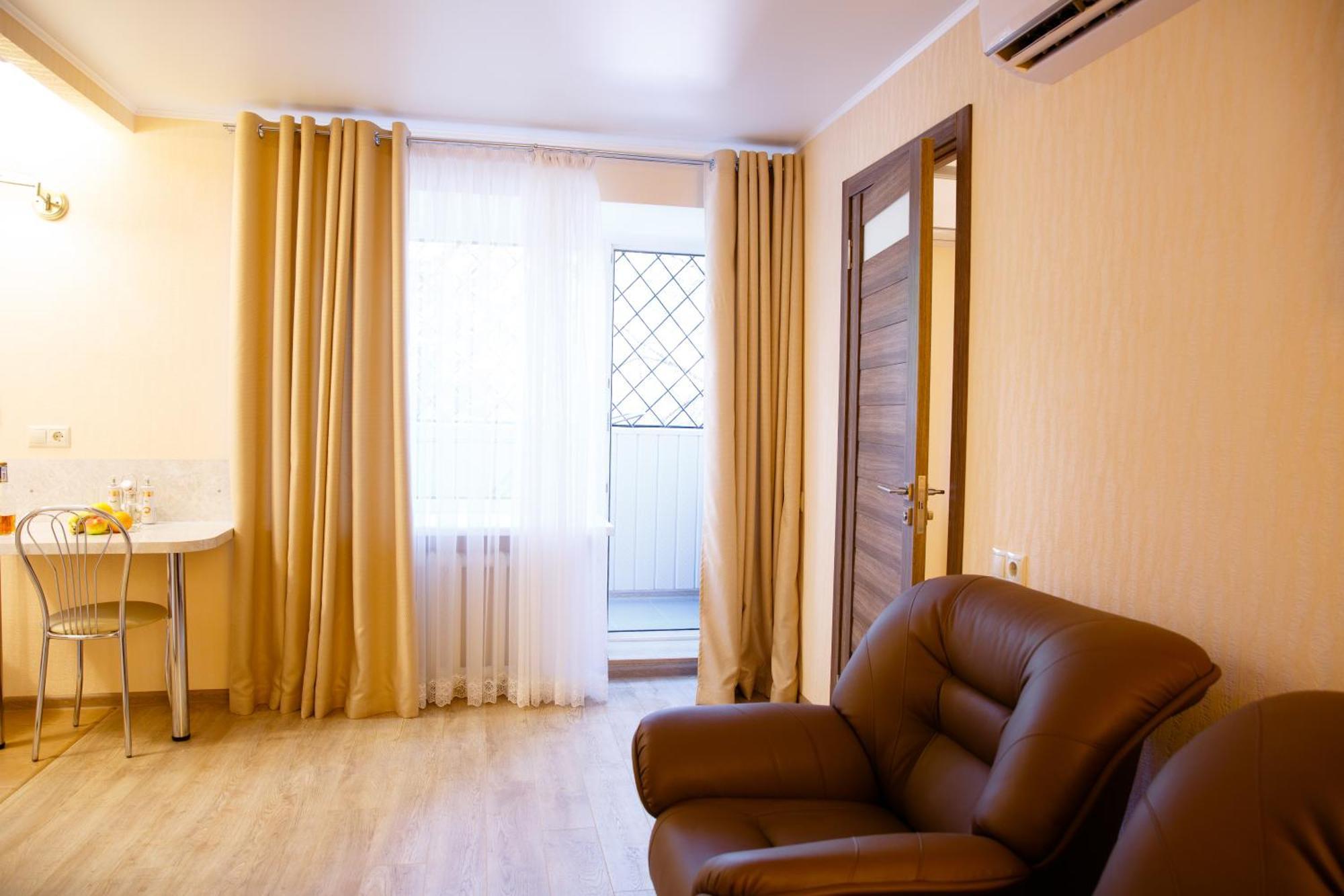 Apart-Hotel Vegus Oral Bagian luar foto