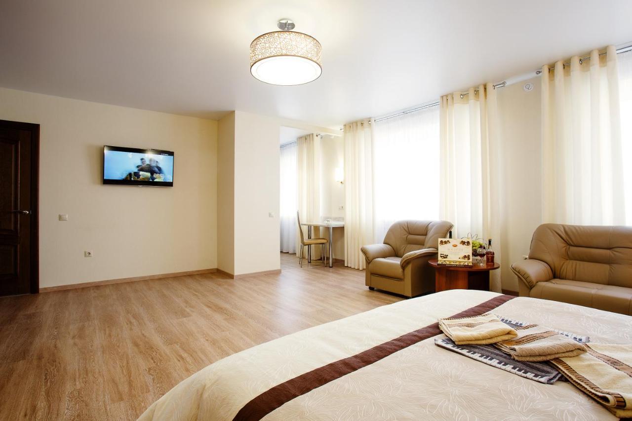 Apart-Hotel Vegus Oral Bagian luar foto